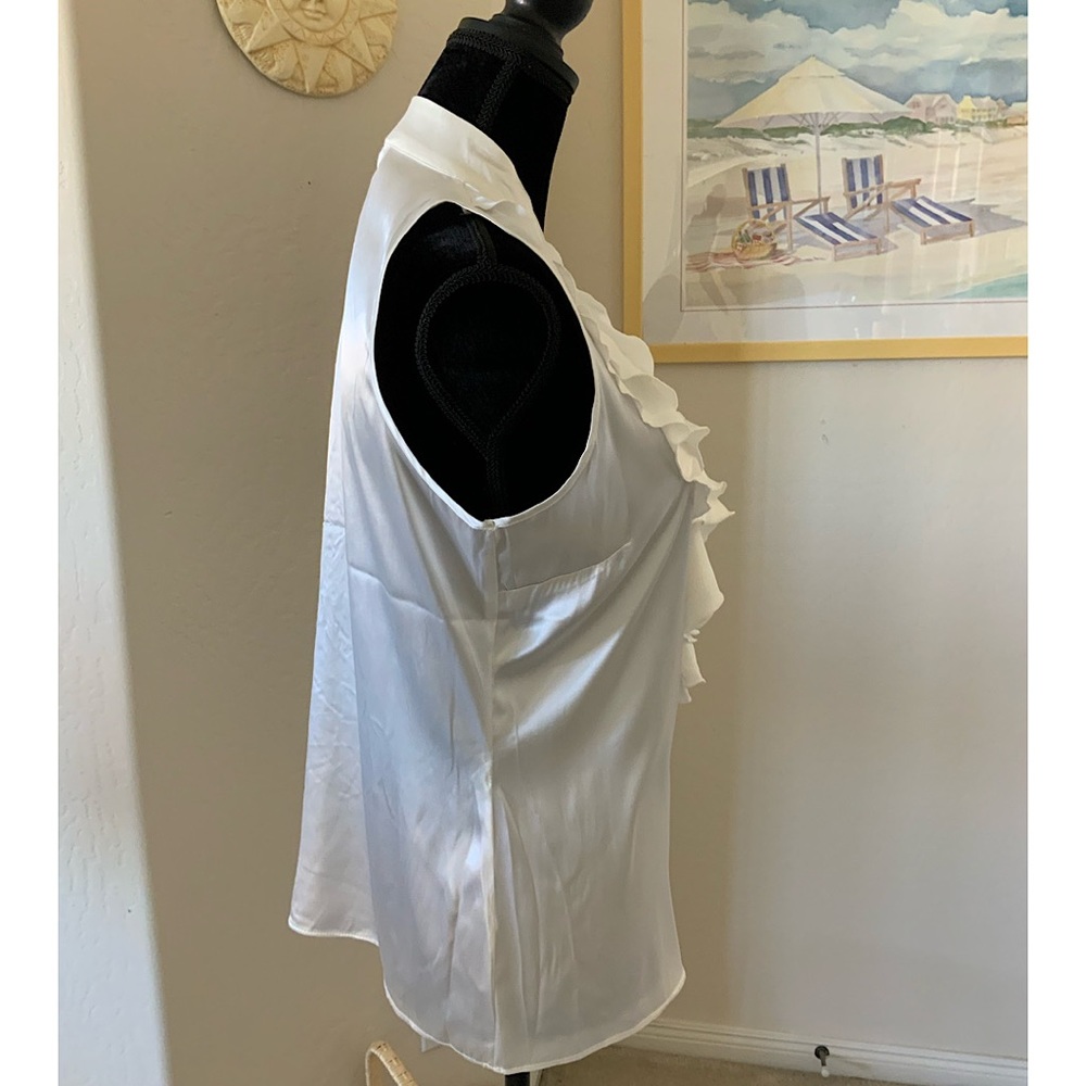 NWT New York & Company Ruffle V-Neck Satiny Top 10 - Picture 3 of 8